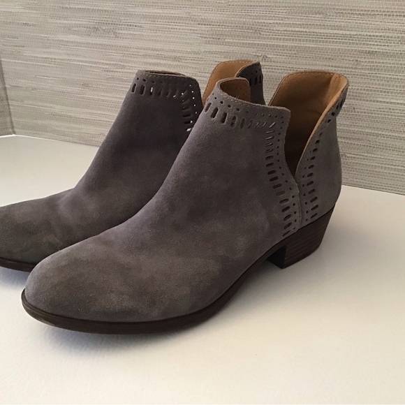 Gray suede ankle boot - Picture 2 of 3